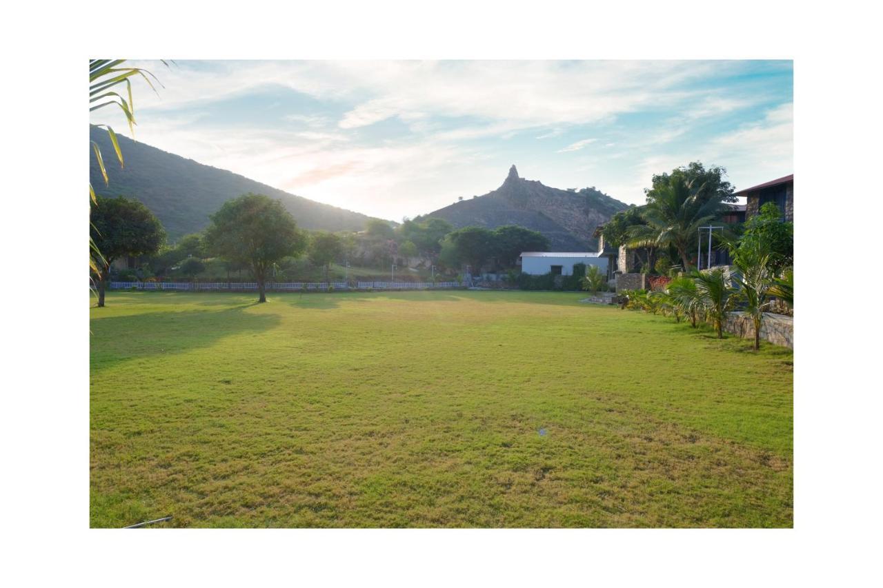 The Divine Hills Resort Nāi Eksteriør bilde
