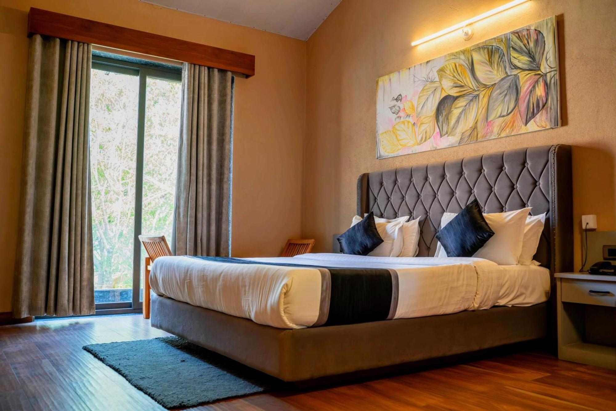 The Divine Hills Resort Nāi Rom bilde