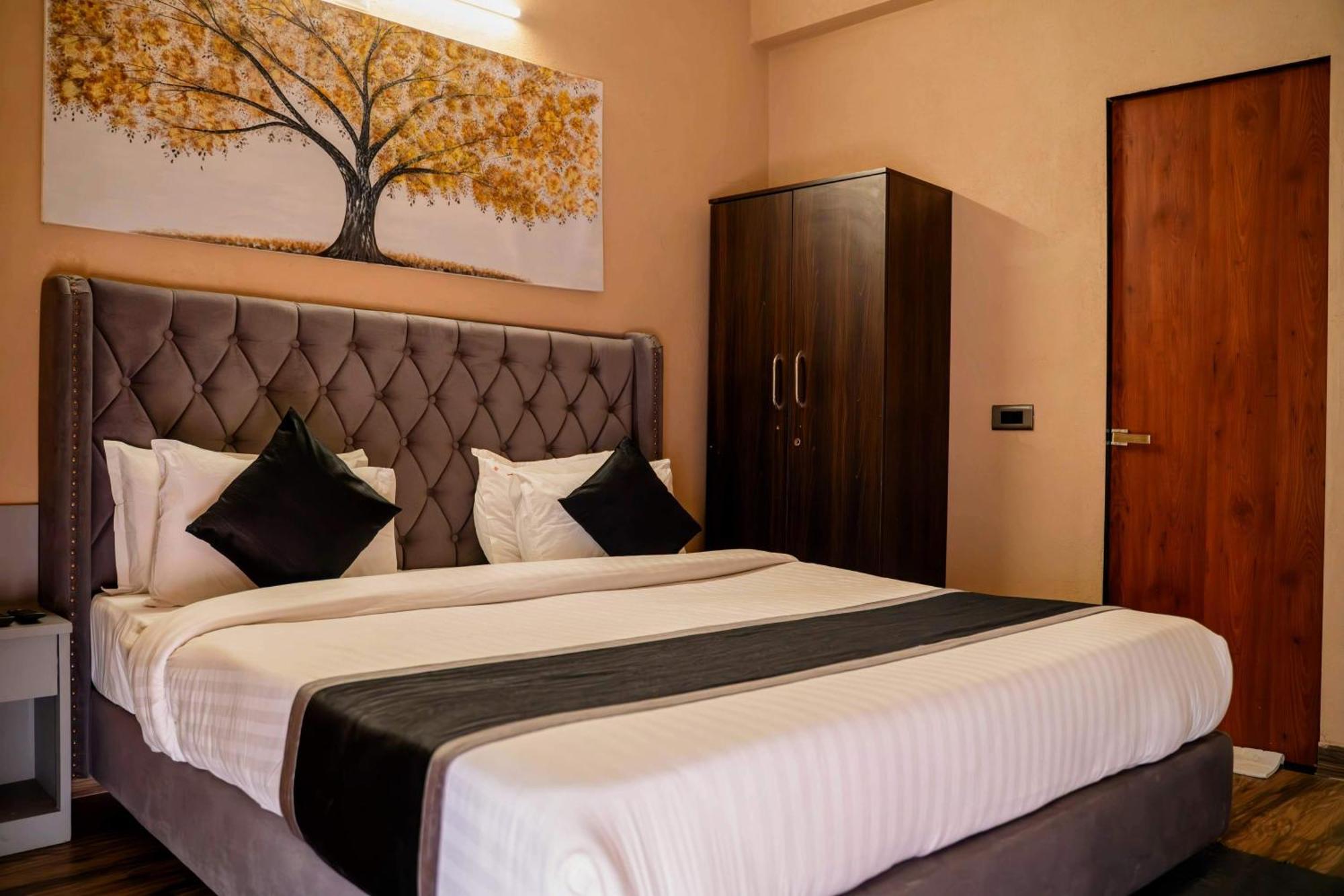 The Divine Hills Resort Nāi Rom bilde